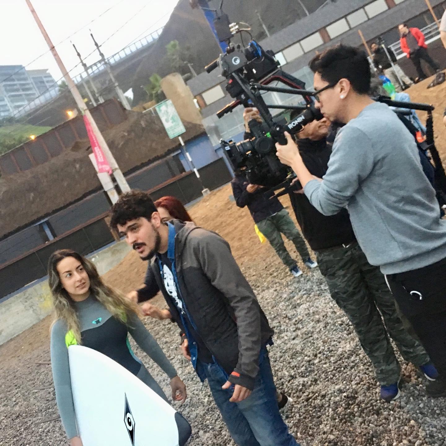 Rafael Olivares dirigiendo en set — foto behind the scenes 6