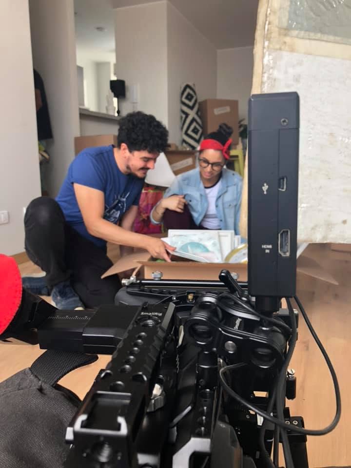 Rafael Olivares dirigiendo en set — foto behind the scenes 7